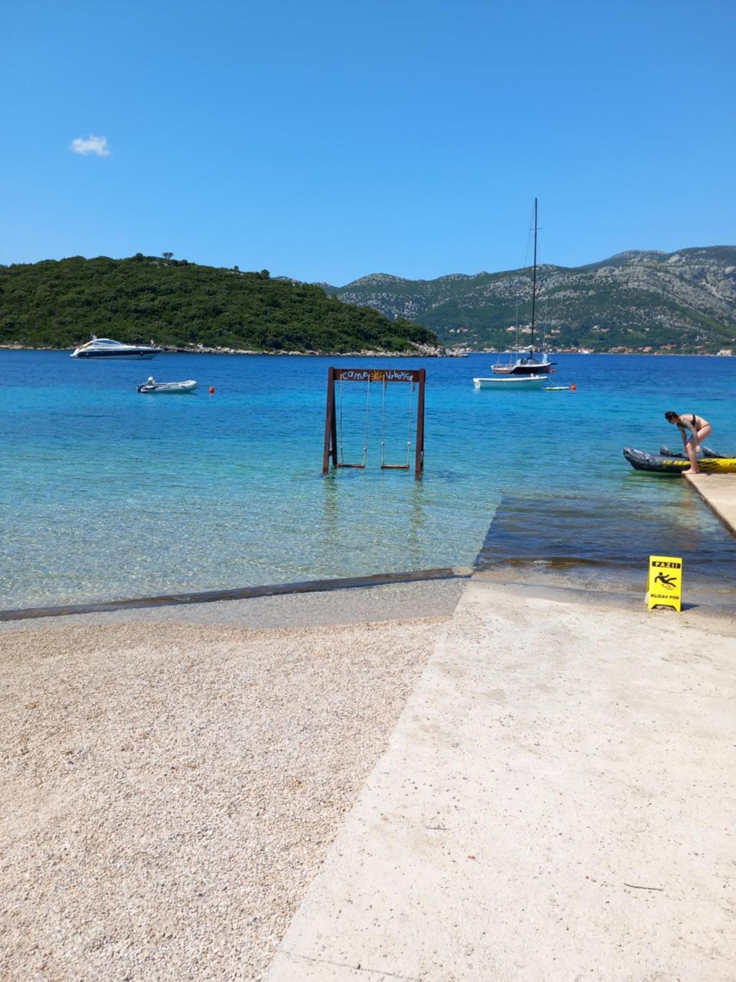 Relax Tiny Villas 40 Meters Of The Beach Zrnovo Exterior foto